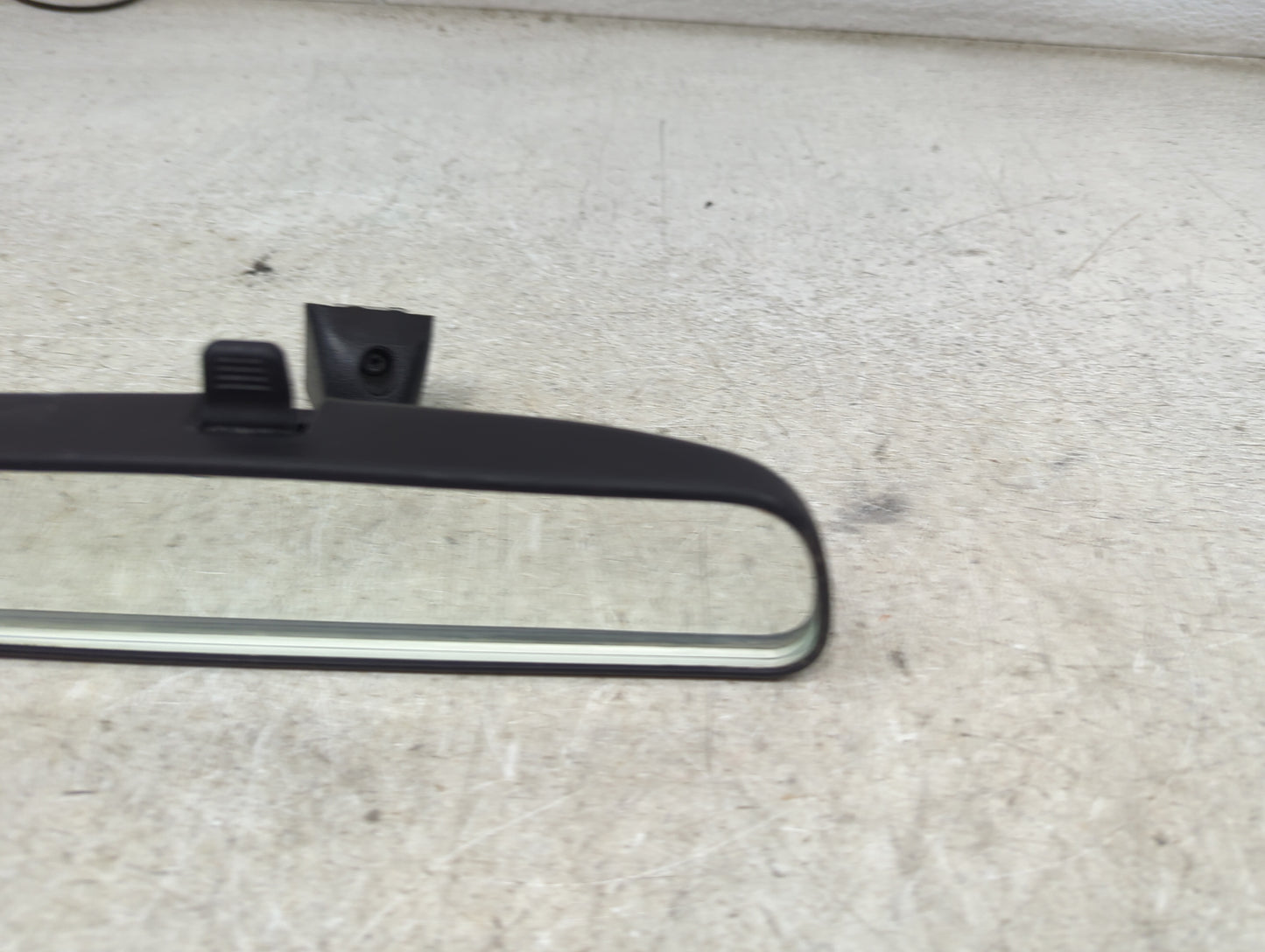 2021-2022 Hyundai Elantra Interior Rear View Mirror Replacement OEM P/N:E13 049896 Fits Fits 2020 2021 2022 2023 OEM Used Au