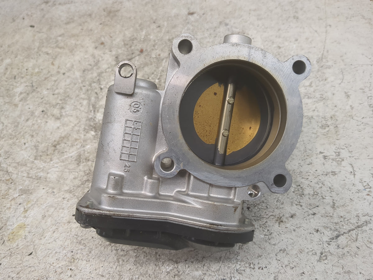 2021-2022 Hyundai Elantra Throttle Body P/N:35100-2J410 6270 02J20 Fits Fits 2021 2022 OEM Used Auto Parts - Oemusedautopart