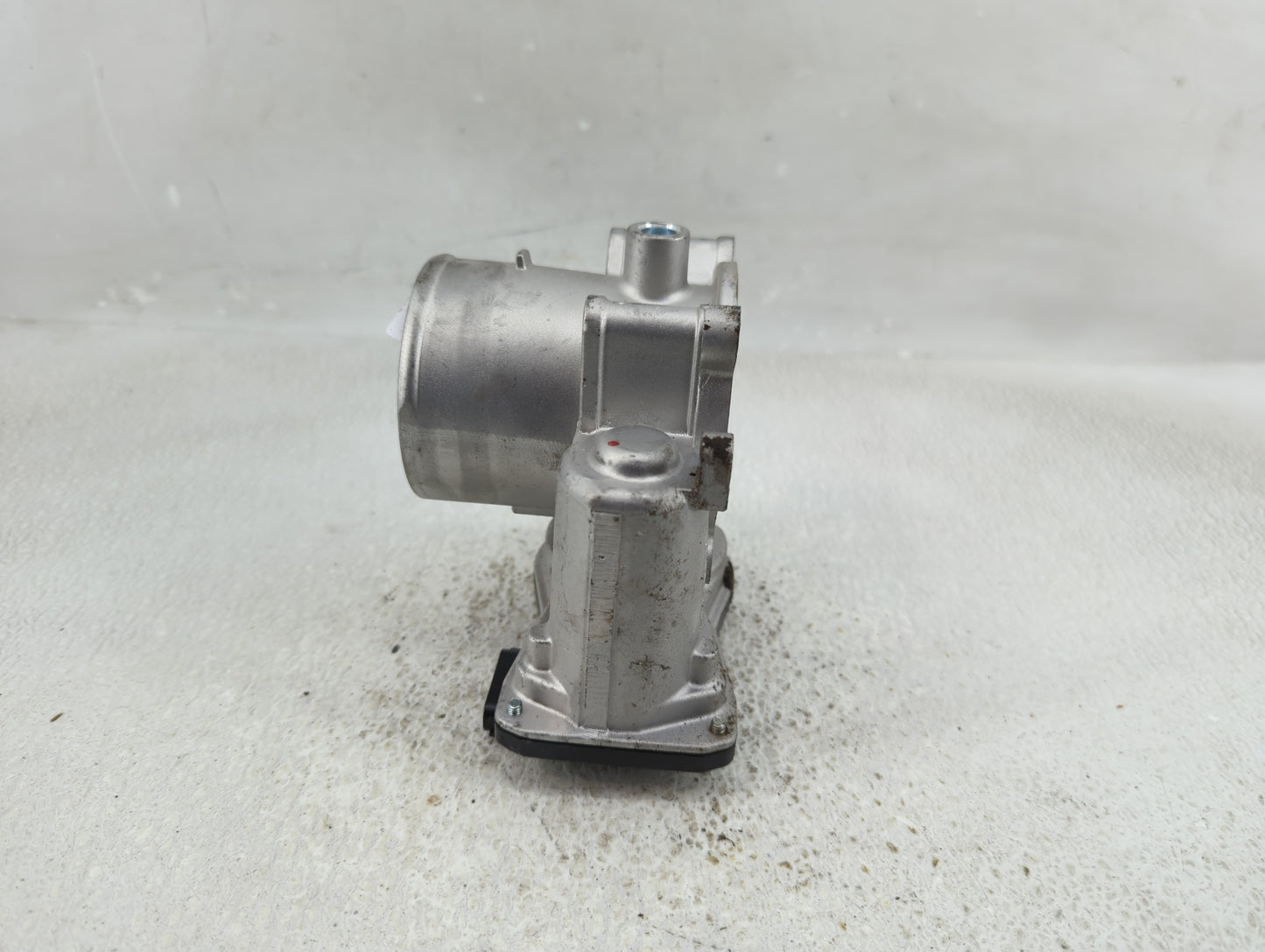 2025 Hyundai Kona Throttle Body P/N:35100-2J410 Fits OEM Used Auto Parts - Oemusedautoparts1.com