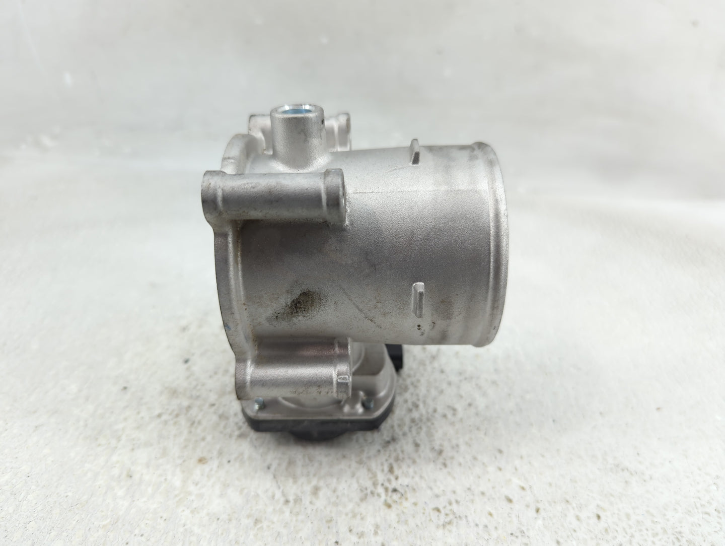 2025 Hyundai Kona Throttle Body P/N:35100-2J410 Fits OEM Used Auto Parts - Oemusedautoparts1.com