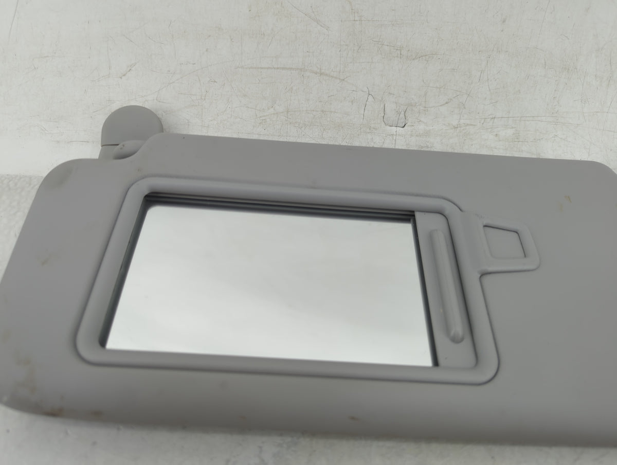 2025 Hyundai Kona Sun Visor Shade Replacement Passenger Right Mirror Fits OEM Used Auto Parts - Oemusedautoparts1.com