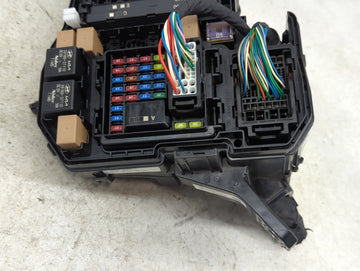 2025 Hyundai Kona Fusebox Fuse Box Panel Relay Module P/N:919A5-BE003 18980-10100, 18980-10110, 18981-09010 Fits OEM Used Auto Parts