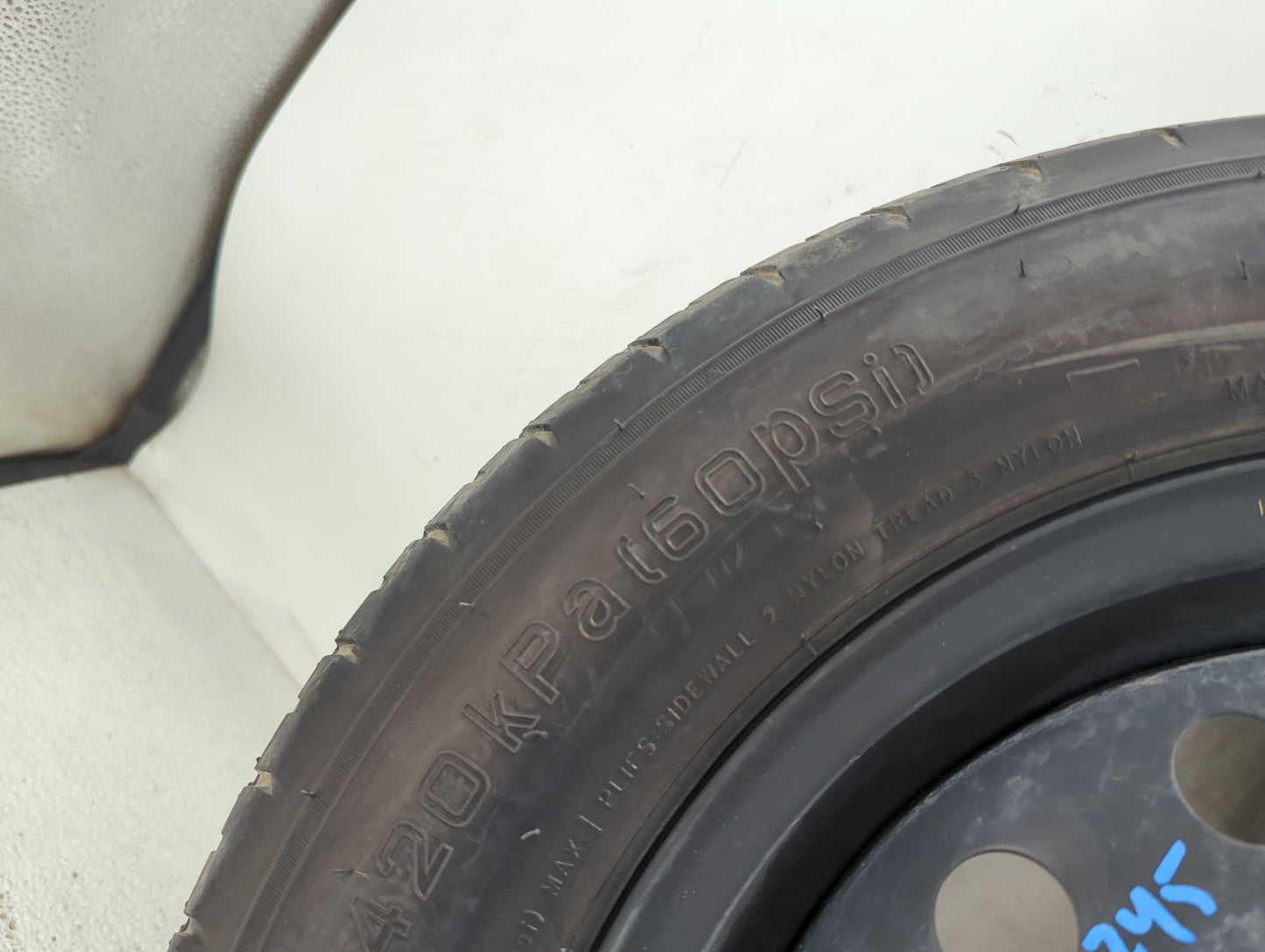 2018-2022 Hyundai Kona Spare Donut Tire Wheel Rim Oem 1490767 - Oemusedautoparts1.com