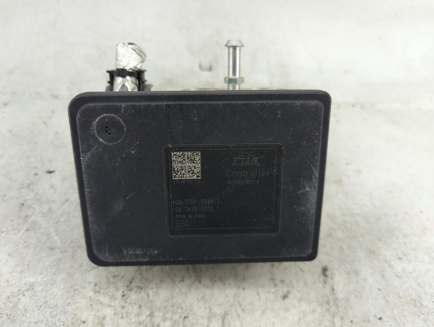 2025 Hyundai Kona ABS Pump Control Module Replacement P/N:58900-BE200 58910-BE200, 06.2102-8331.4, 28.5180-5717.3 Fits OEM U