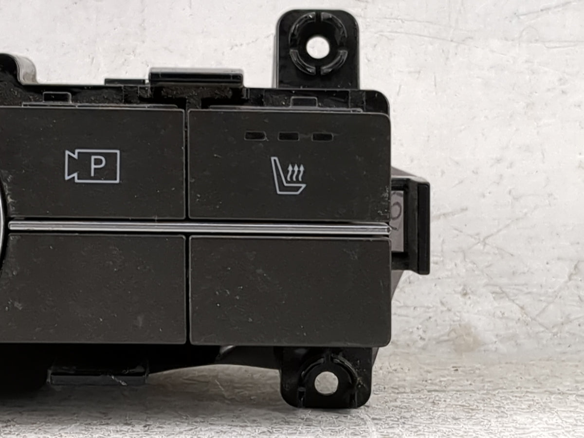 2025 Hyundai Kona Climate Control Module Temperature AC/Heater Replacement P/N:84605BE920TJ5 93310BE120 Fits OEM Used Auto P