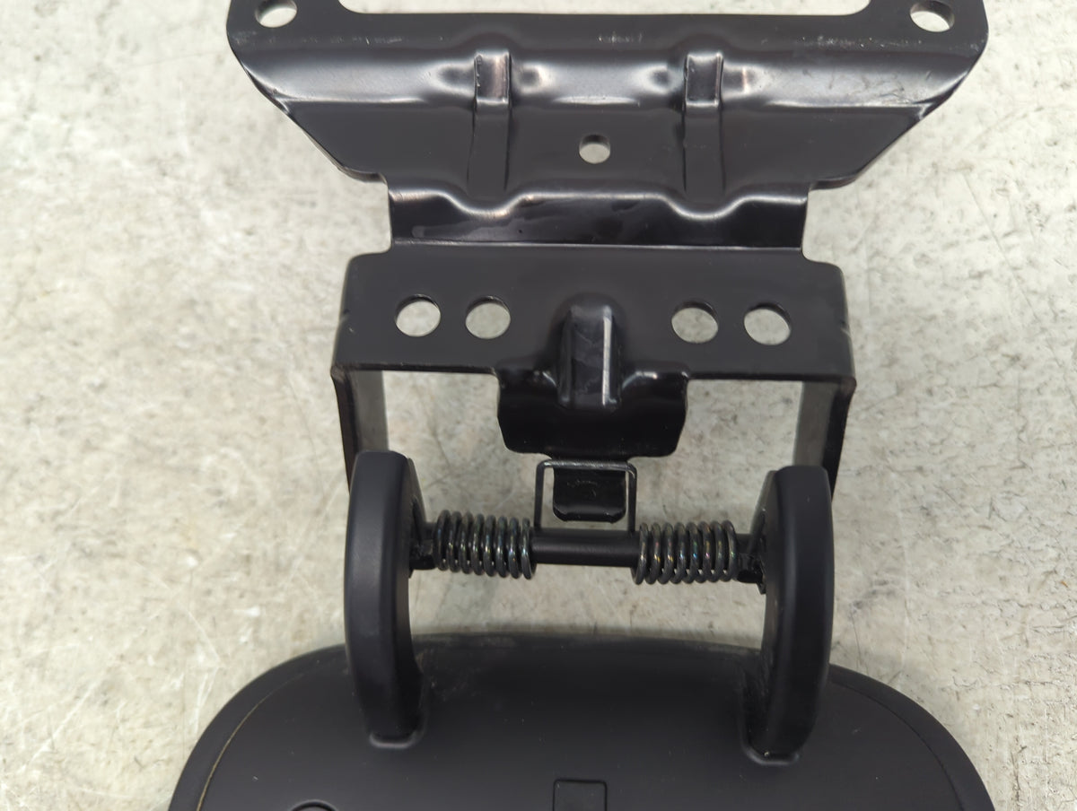 2025 Hyundai Kona Center Console Armrest Cover Lid Fits OEM Used Auto Parts - Oemusedautoparts1.com