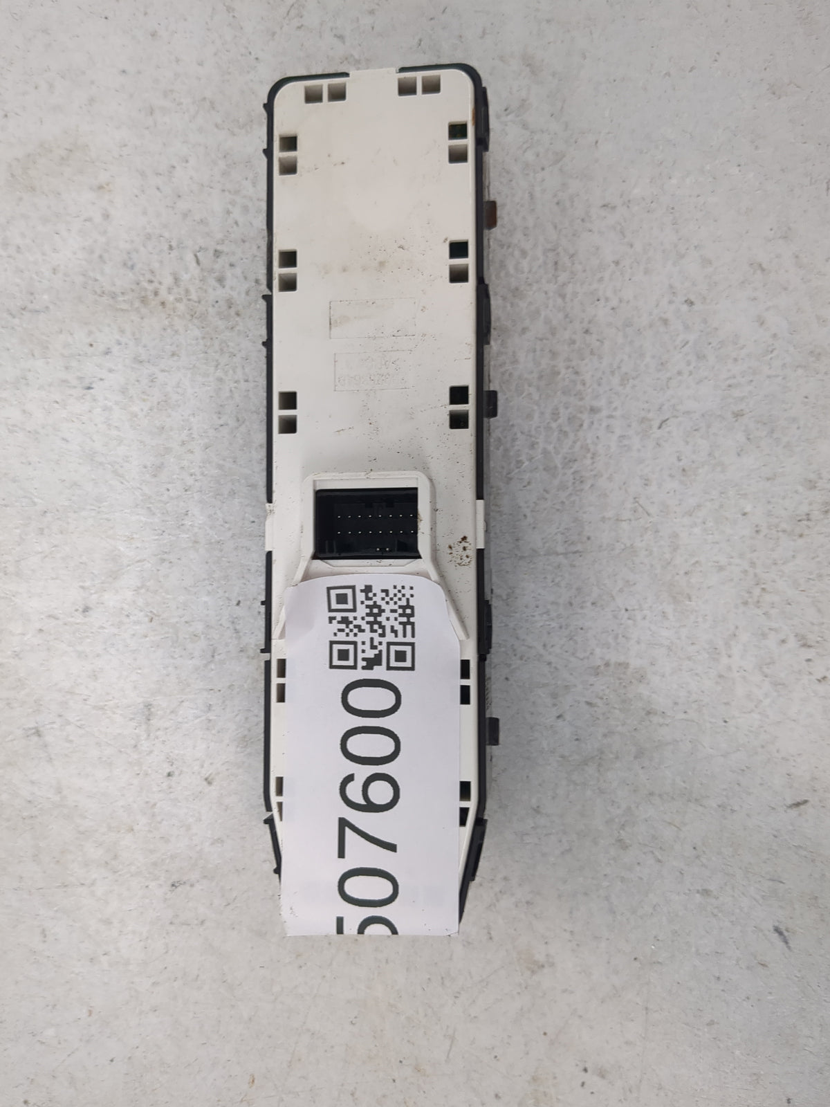 2025 Hyundai Kona Master Power Window Switch Replacement Driver Side Left P/N:240522 2100007093571, BE670NNB Fits OEM Used A