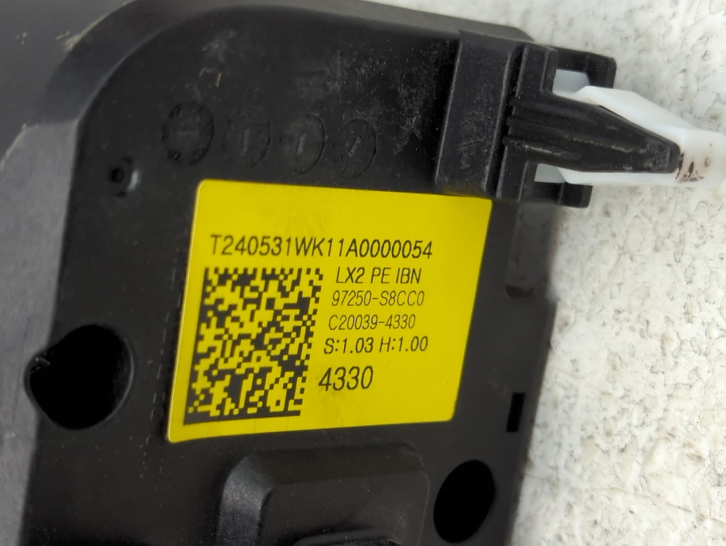 2025 Hyundai Palisade Climate Control Module Temperature AC/Heater Replacement P/N:C20039-4330 97250-S8CC0 Fits OEM Used Aut