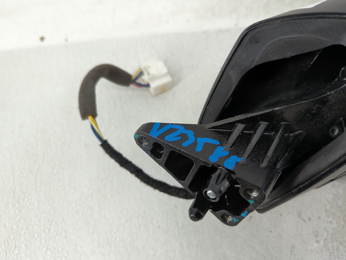 2025 Hyundai Palisade Driver Side View Mirror - Left Door Mirror OEM Used - Oemusedautoparts1.com