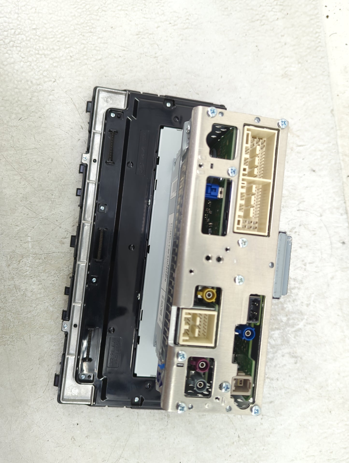 2025 Hyundai Palisade Radio AM FM Cd Player Receiver Replacement P/N:96560-S6EC0 Fits OEM Used Auto Parts - Oemusedautoparts