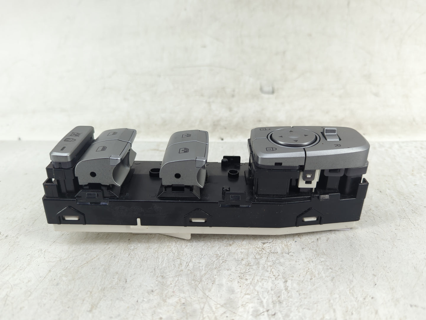 2025 Hyundai Palisade Master Power Window Switch Replacement Driver Side Left Fits OEM Used Auto Parts - Oemusedautoparts1.c