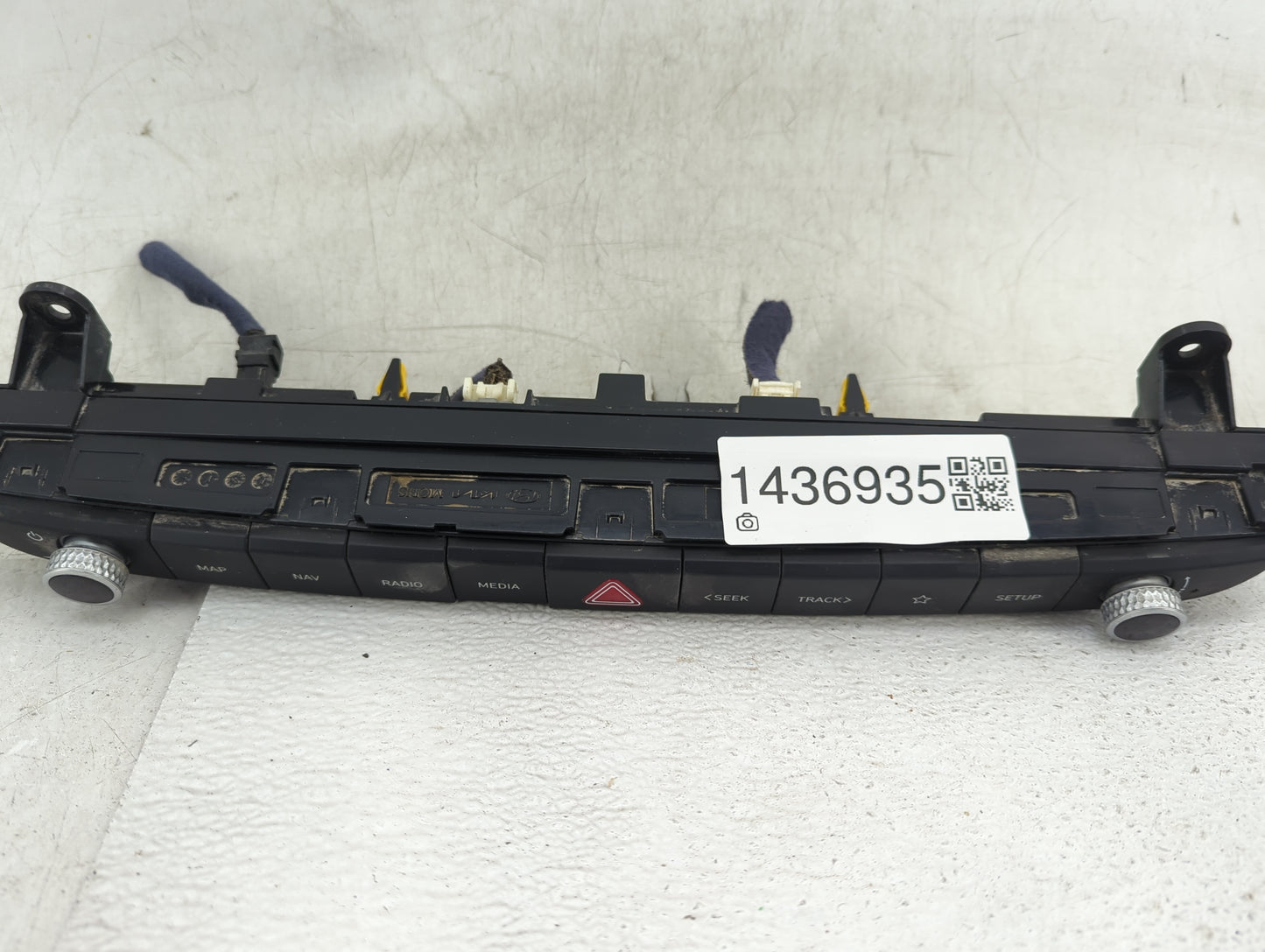 2025 Hyundai Palisade Radio AM FM Cd Player Receiver Replacement Fits OEM Used Auto Parts - Oemusedautoparts1.com