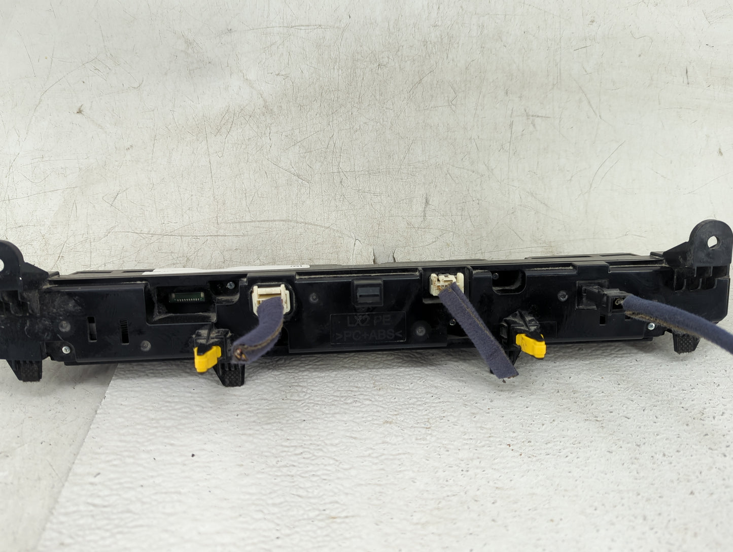 2025 Hyundai Palisade Radio AM FM Cd Player Receiver Replacement Fits OEM Used Auto Parts - Oemusedautoparts1.com
