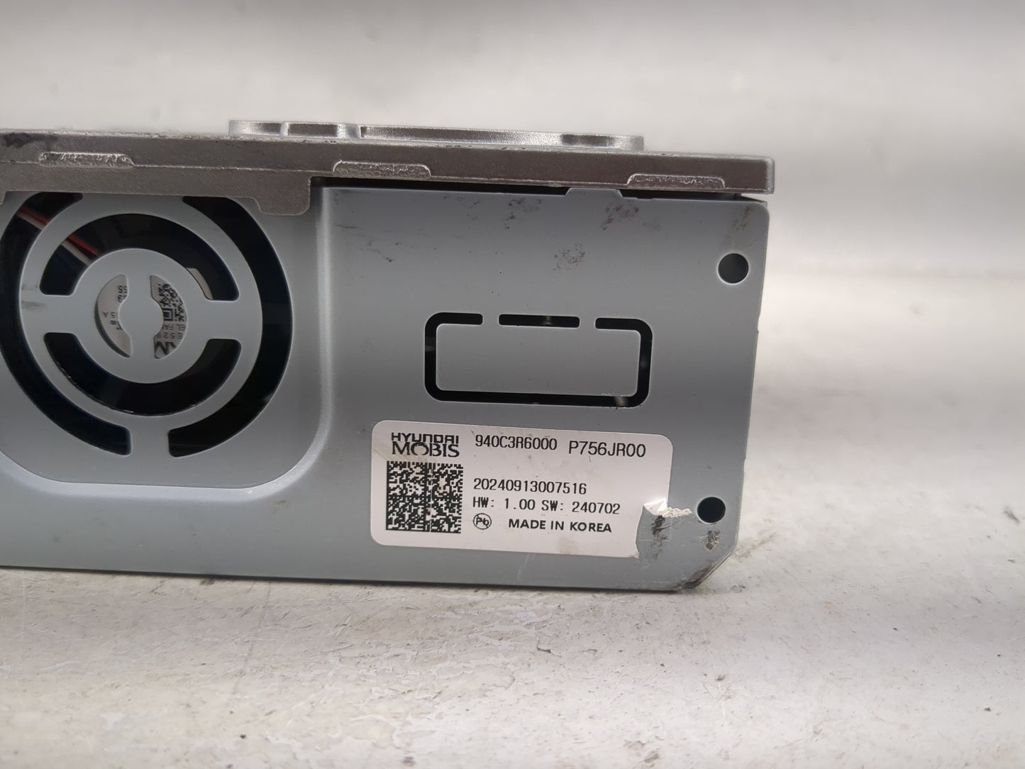 2025 Hyundai Santa Fe Instrument Cluster Speedometer Gauges P/N:940C3R6000 P756JR00 Miles: Fits OEM Used Auto Parts - Oemuse