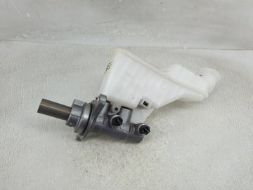 2025 Hyundai Tucson Brake Master Cylinder - Oemusedautoparts1.com