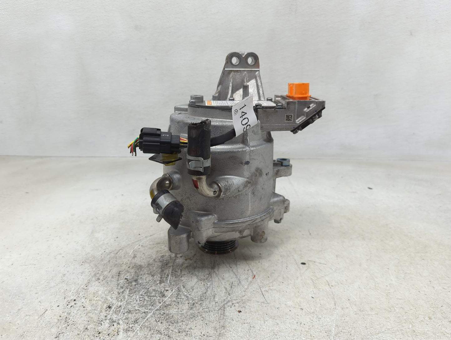 2025 Hyundai Tucson Alternator Replacement Generator Charging Assembly Engine OEM P/N:M241221E01S 37390-2M900 Fits OEM Used 