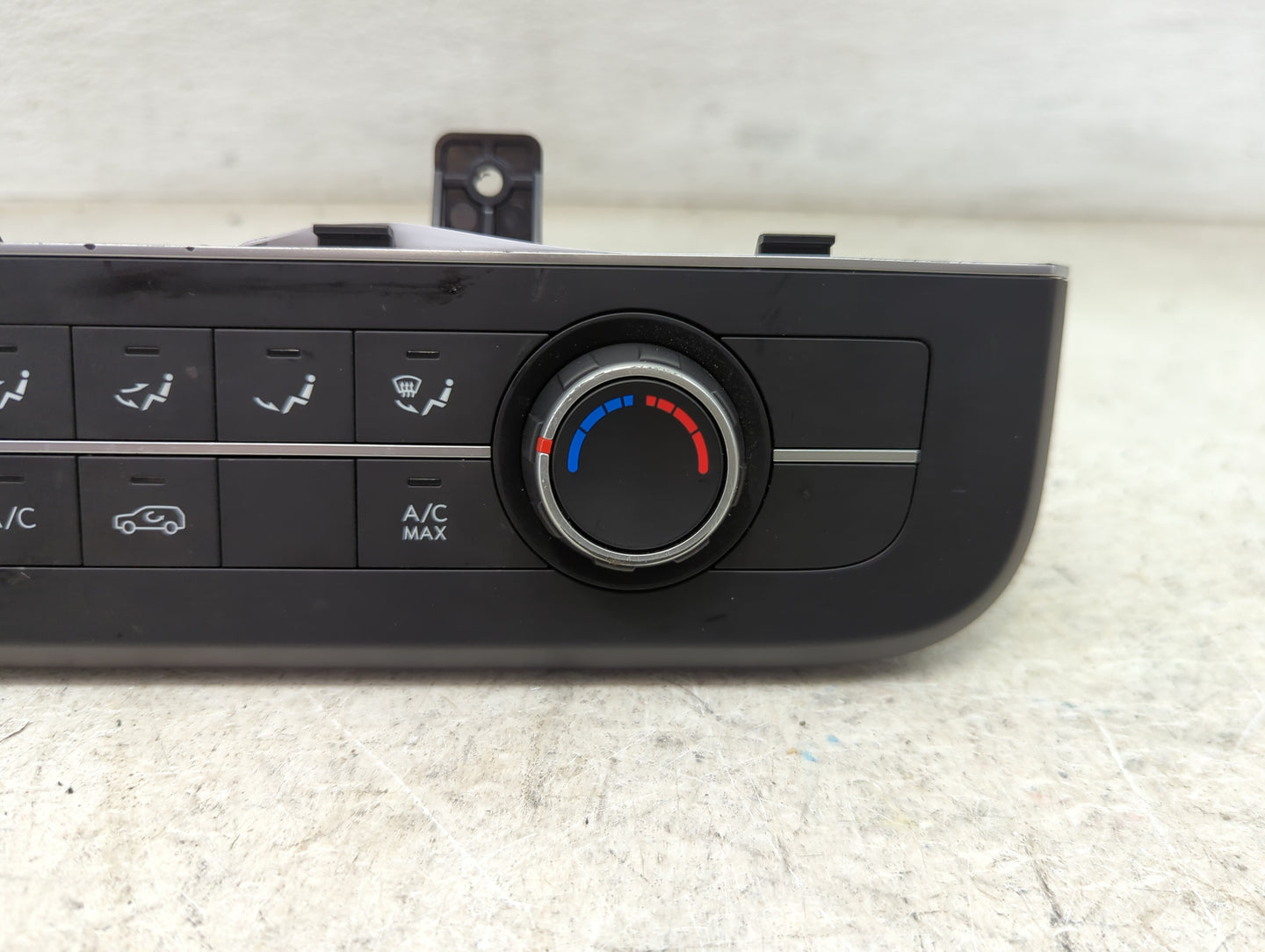 2025 Hyundai Tucson Climate Control Module Temperature AC/Heater Replacement P/N:97250-CW540LS5 Fits OEM Used Auto Parts - O