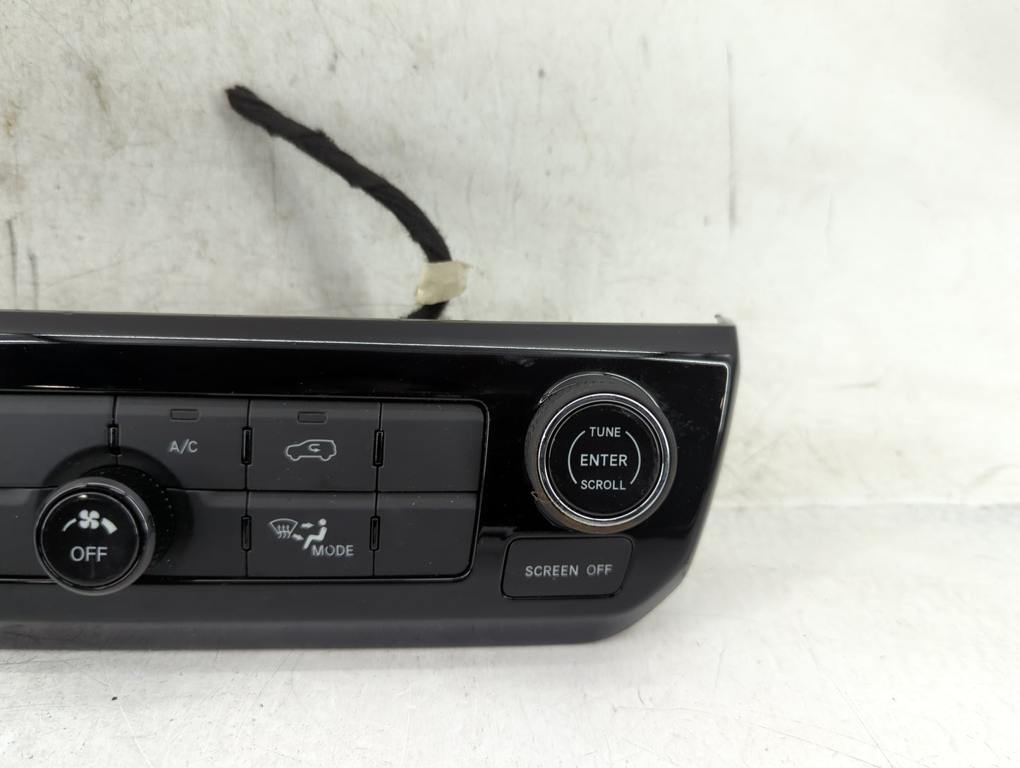2025 Jeep Compass Climate Control Module Temperature AC/Heater Replacement P/N:68518281AC Fits OEM Used Auto Parts - Oemused