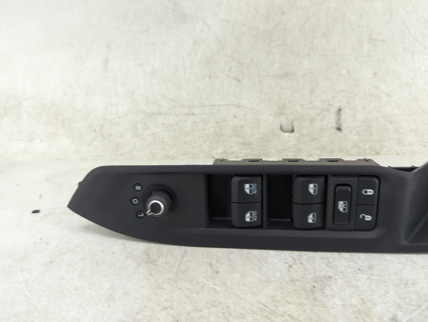2025 Jeep Compass Master Power Window Switch Replacement Driver Side Left P/N:6XP83TRMAB 7BM491X9AE Fits OEM Used Auto Parts