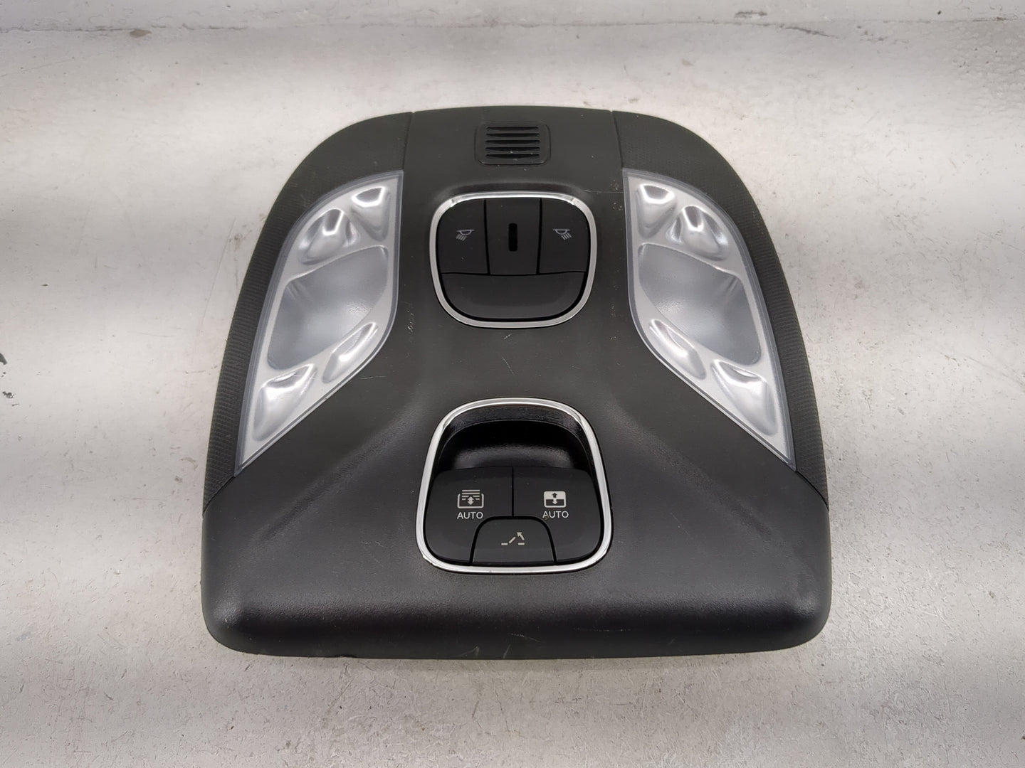 2025 Jeep Compass Overhead Roof Console - Oemusedautoparts1.com