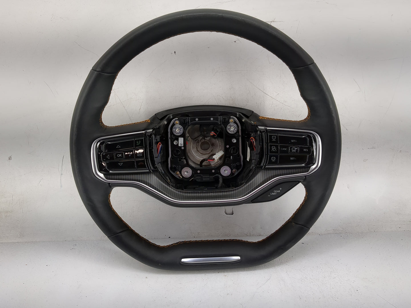 2025 Jeep Grand Wagoneer Steering Wheel Oem Black - Oemusedautoparts1.com