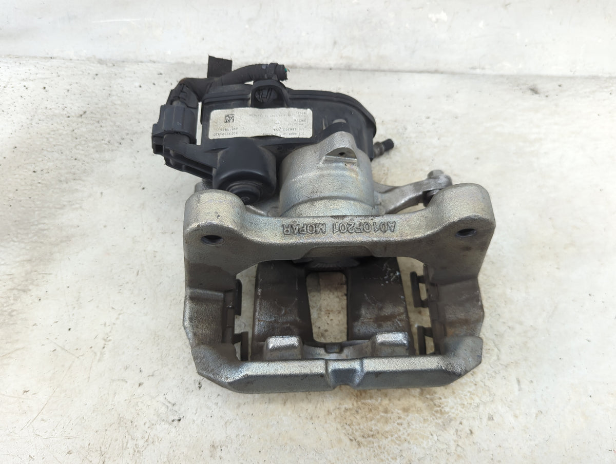 2025 Jeep Grand Wagoneer Rear Passenger Right Brake Caliper - Oemusedautoparts1.com