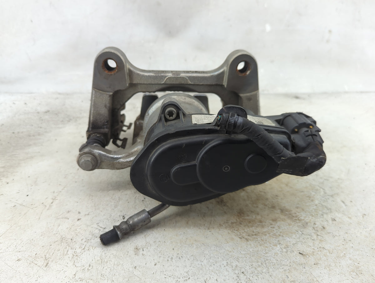 2025 Jeep Grand Wagoneer Rear Passenger Right Brake Caliper - Oemusedautoparts1.com