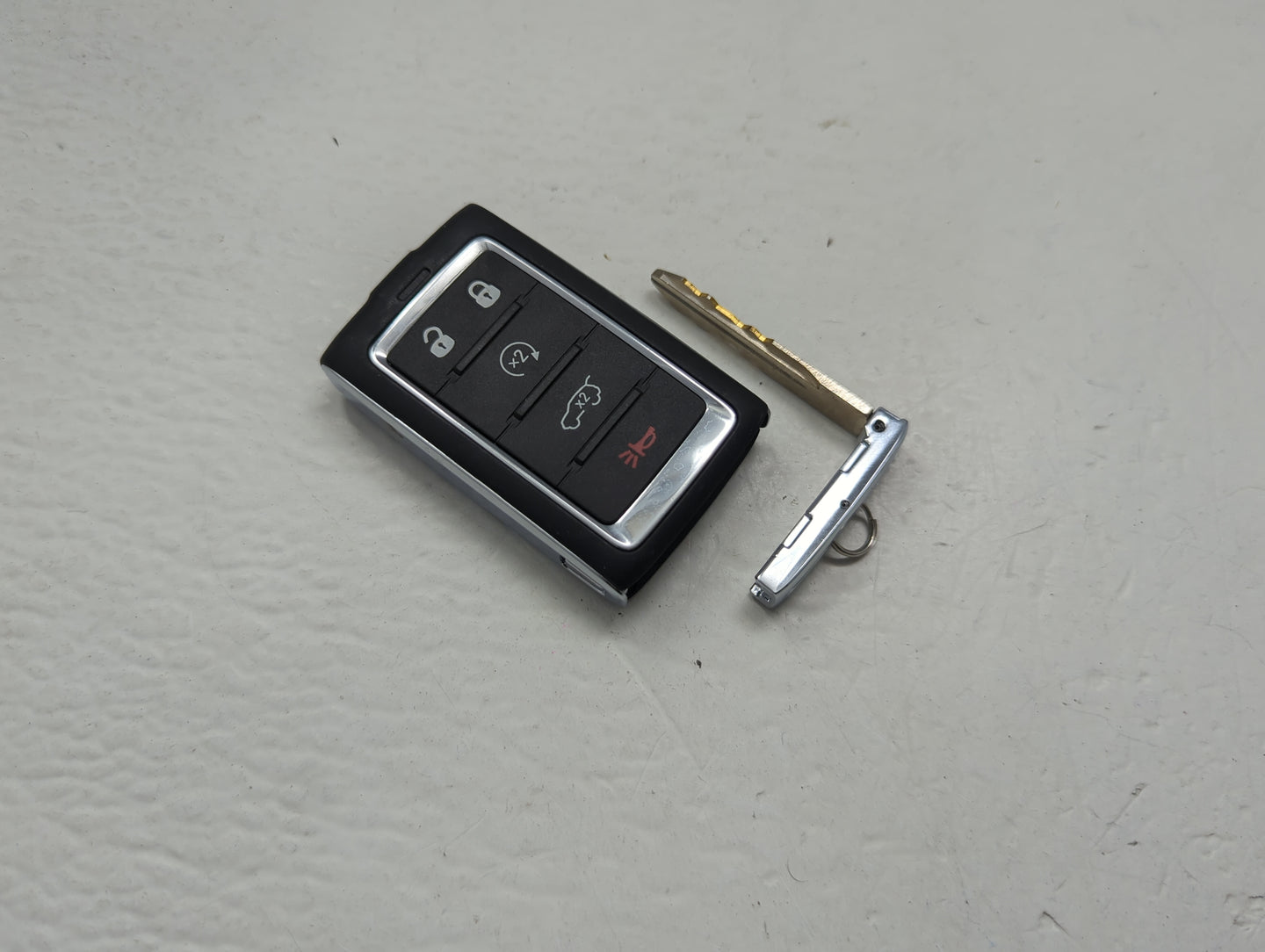 Jeep Wagoneer Keyless Entry Remote Fob 2BAHD-KFW1 68577131 5 buttons - Oemusedautoparts1.com