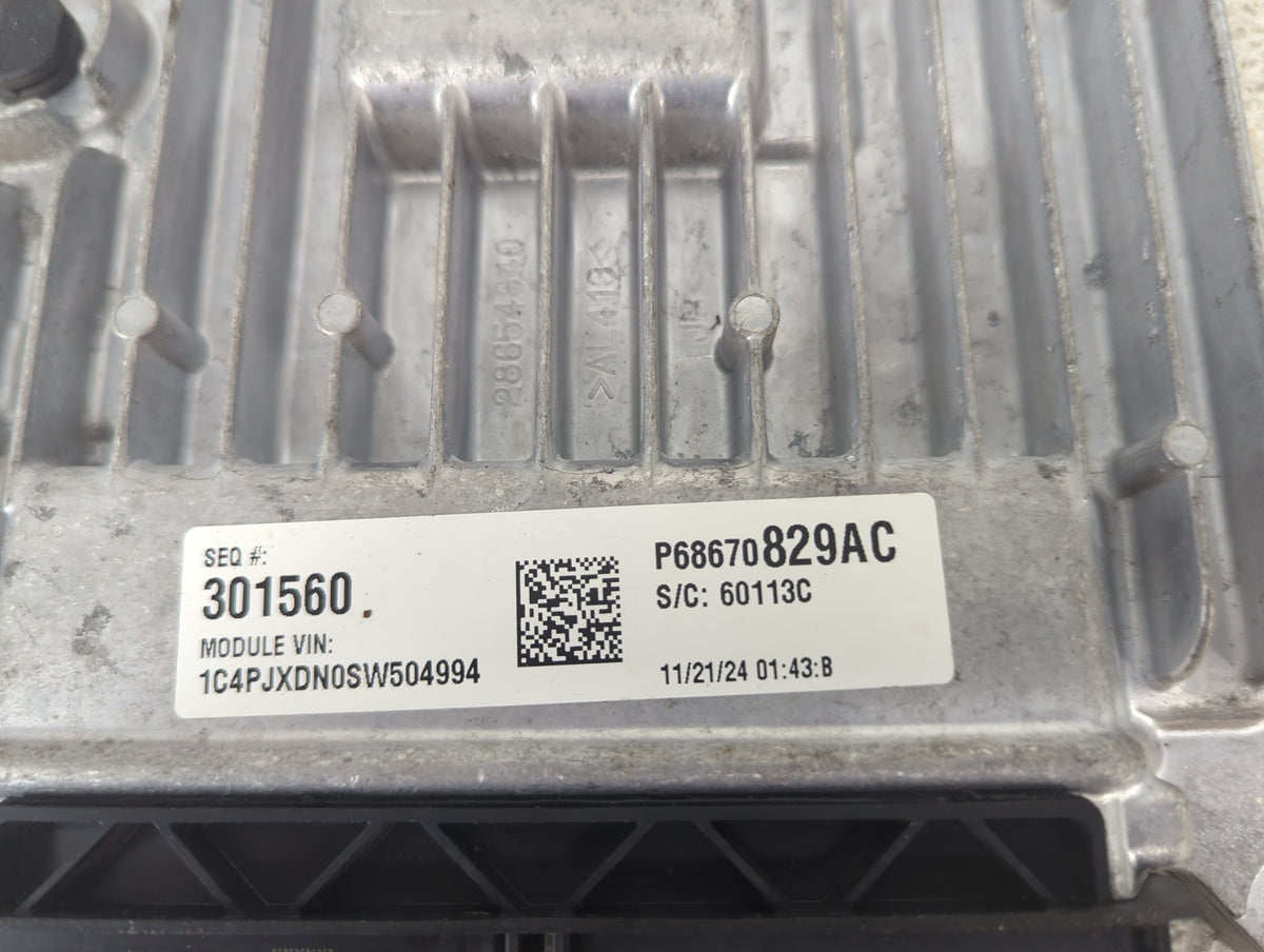 2025 Jeep Wrangler PCM Engine Control Computer ECU ECM PCU OEM P/N:P68670829AC Fits Fits 2021 2022 OEM Used Auto Parts - Oem