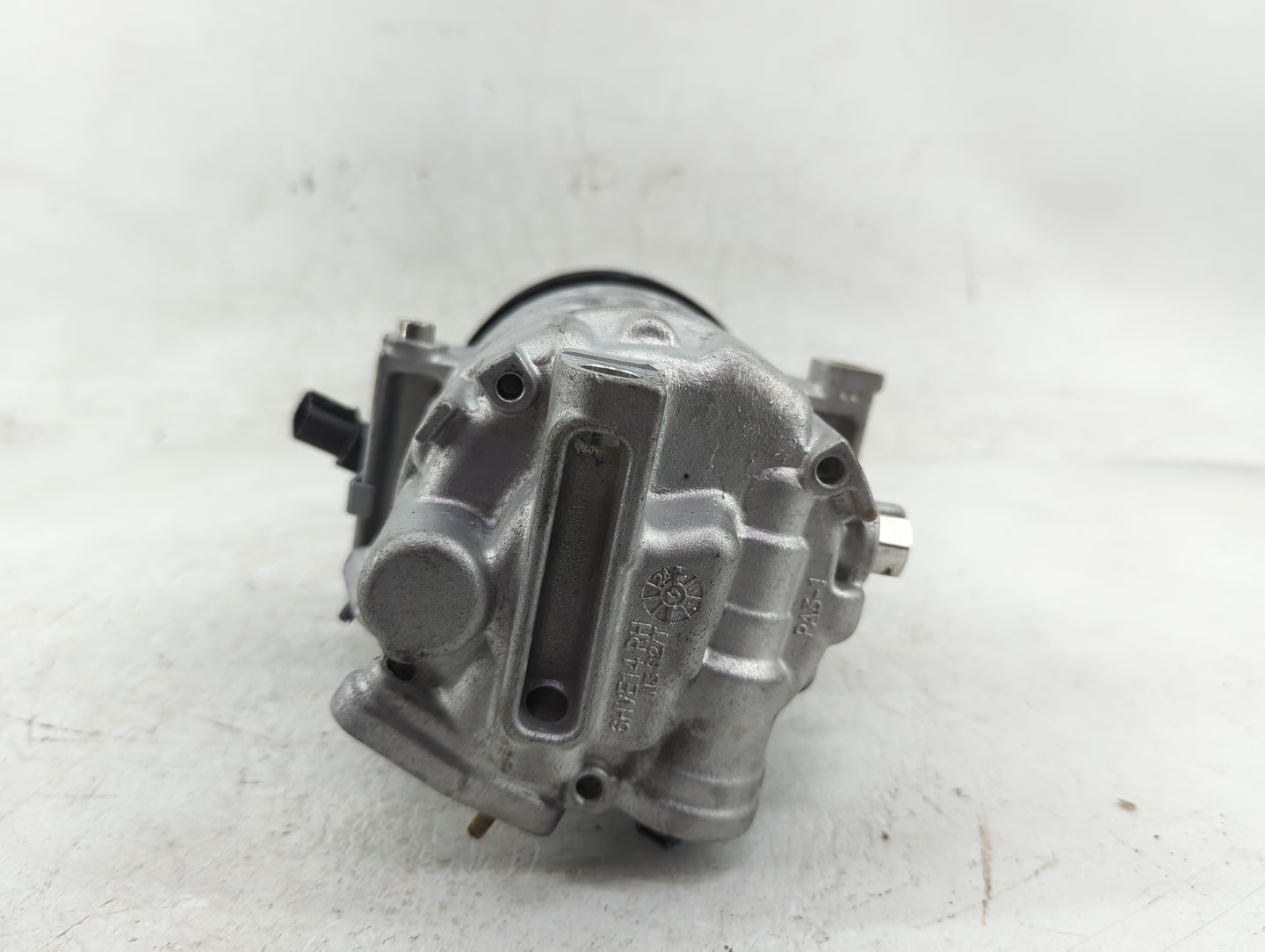 Kia Forte Air Conditioning A/c Ac Compressor Oem - Oemusedautoparts1.com