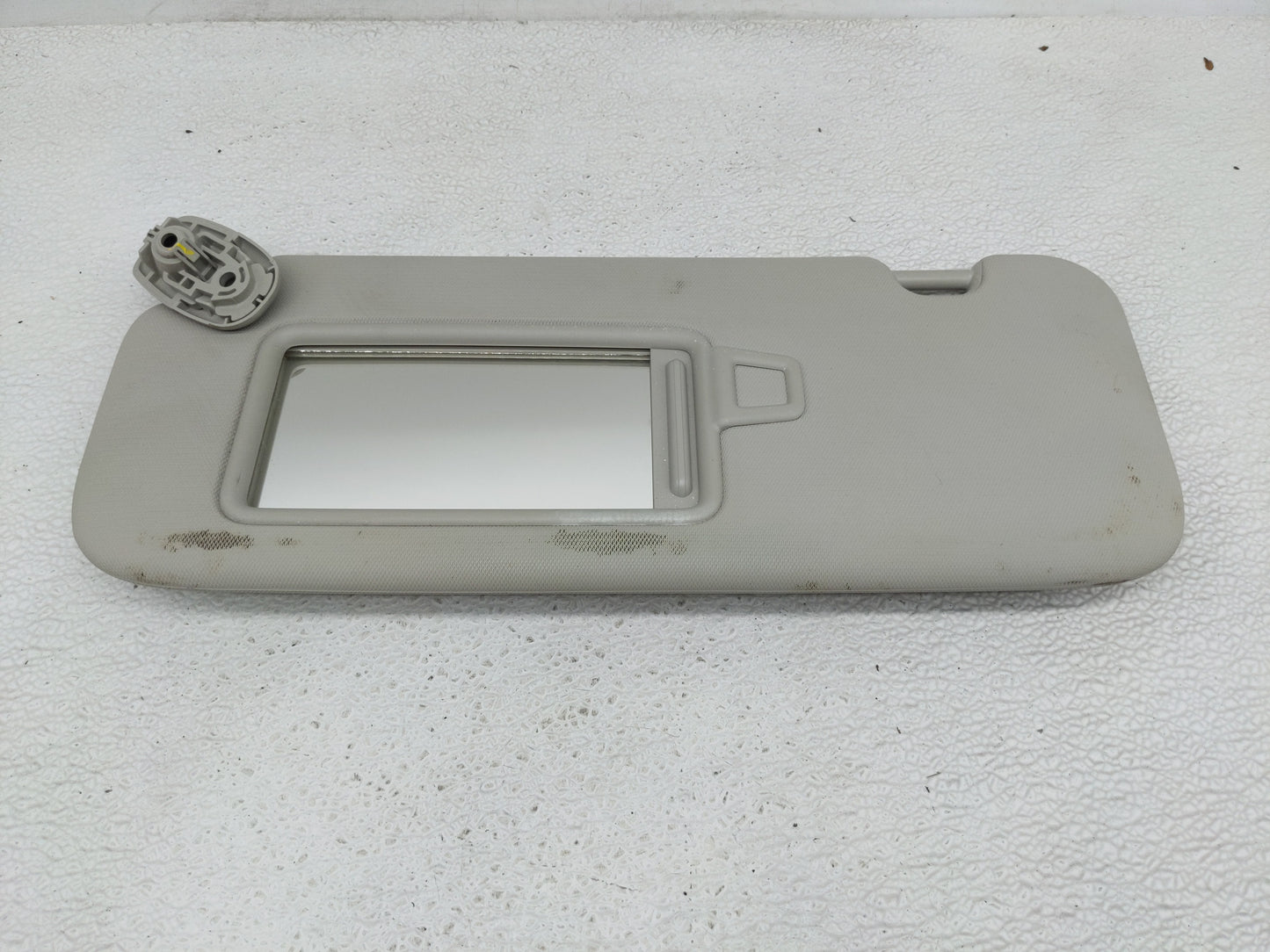 2025 Kia K4 Sun Visor Shade Replacement Driver Left Mirror Fits OEM Used Auto Parts - Oemusedautoparts1.com
