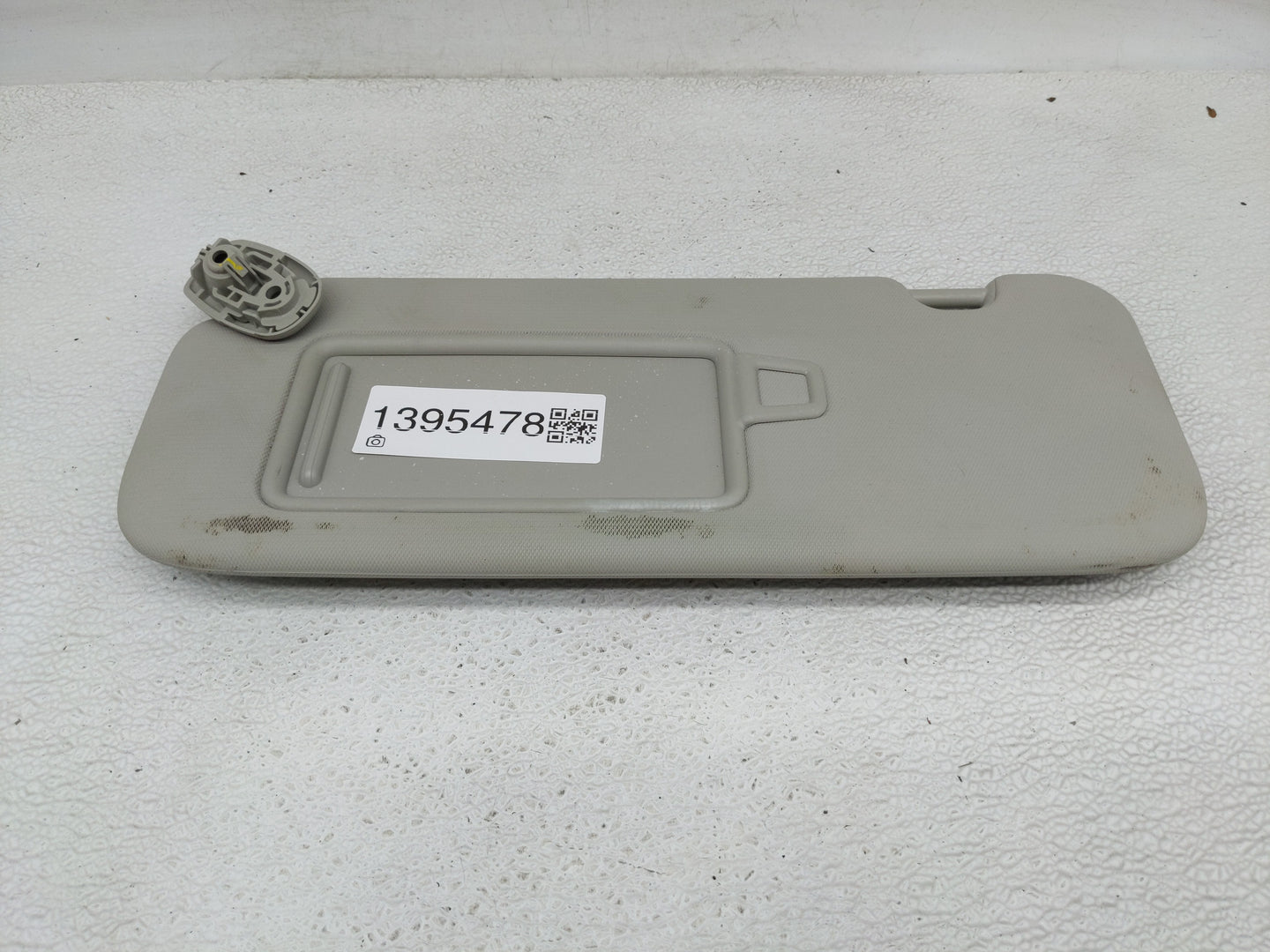 2025 Kia K4 Sun Visor Shade Replacement Driver Left Mirror Fits OEM Used Auto Parts - Oemusedautoparts1.com