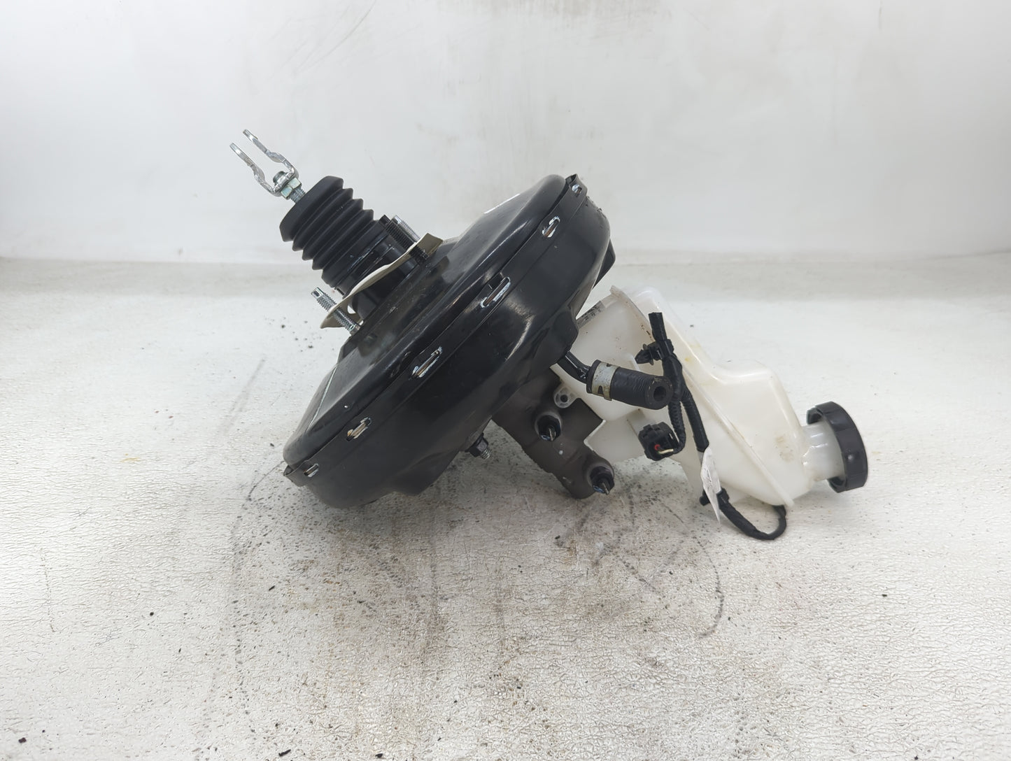 2025 Kia K4 Power Brake Booster Oem - Oemusedautoparts1.com