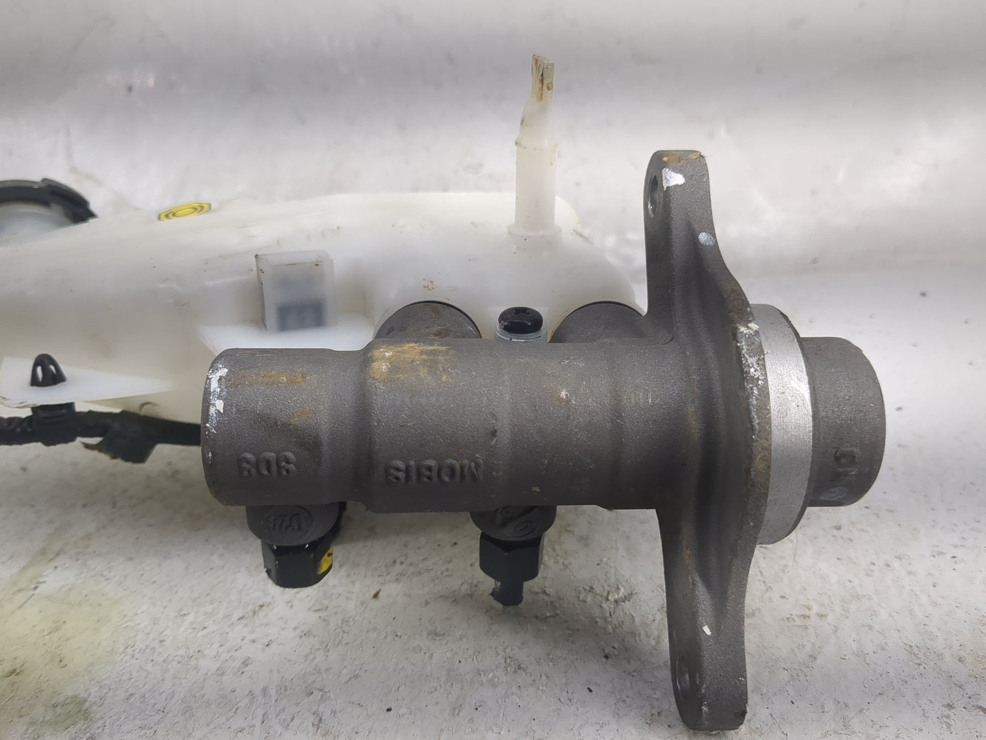 2025 Kia K4 Brake Master Cylinder - Oemusedautoparts1.com