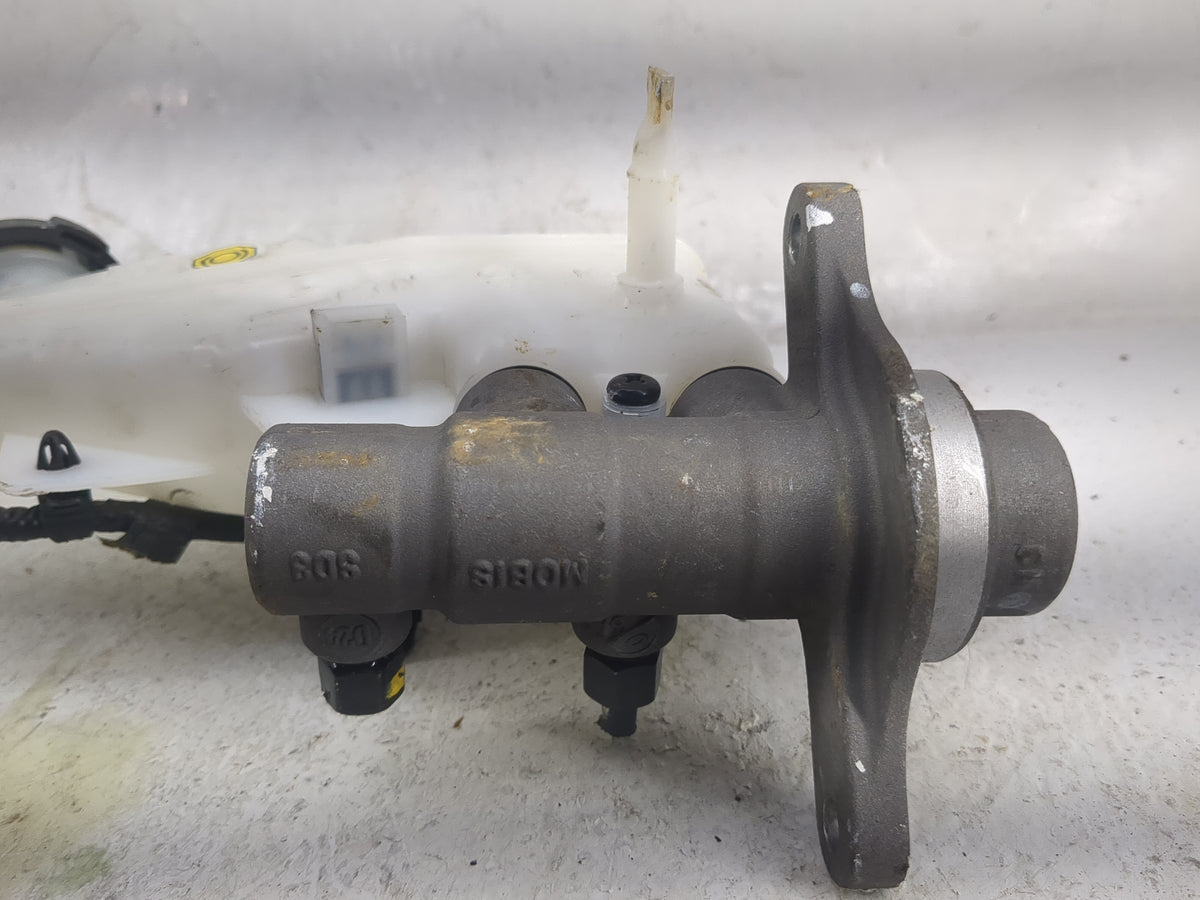 2025 Kia K4 Brake Master Cylinder - Oemusedautoparts1.com
