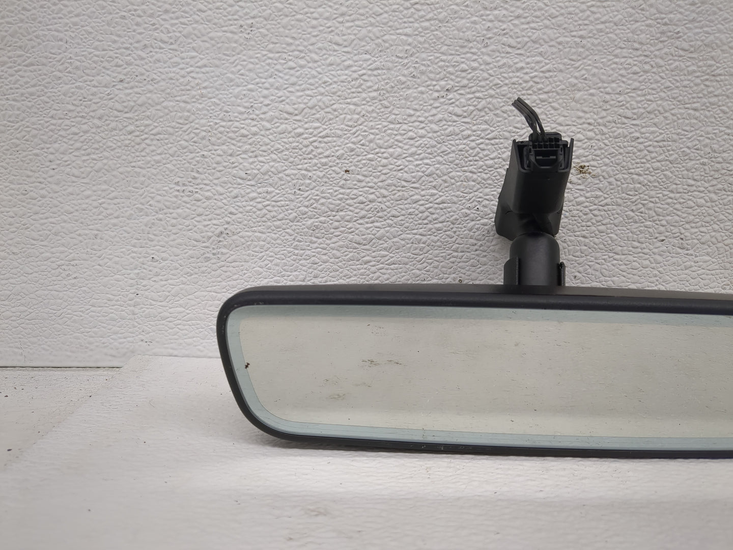 2025 Kia K5 Interior Rear View Mirror Replacement OEM P/N:E11048835 Fits OEM Used Auto Parts - Oemusedautoparts1.com