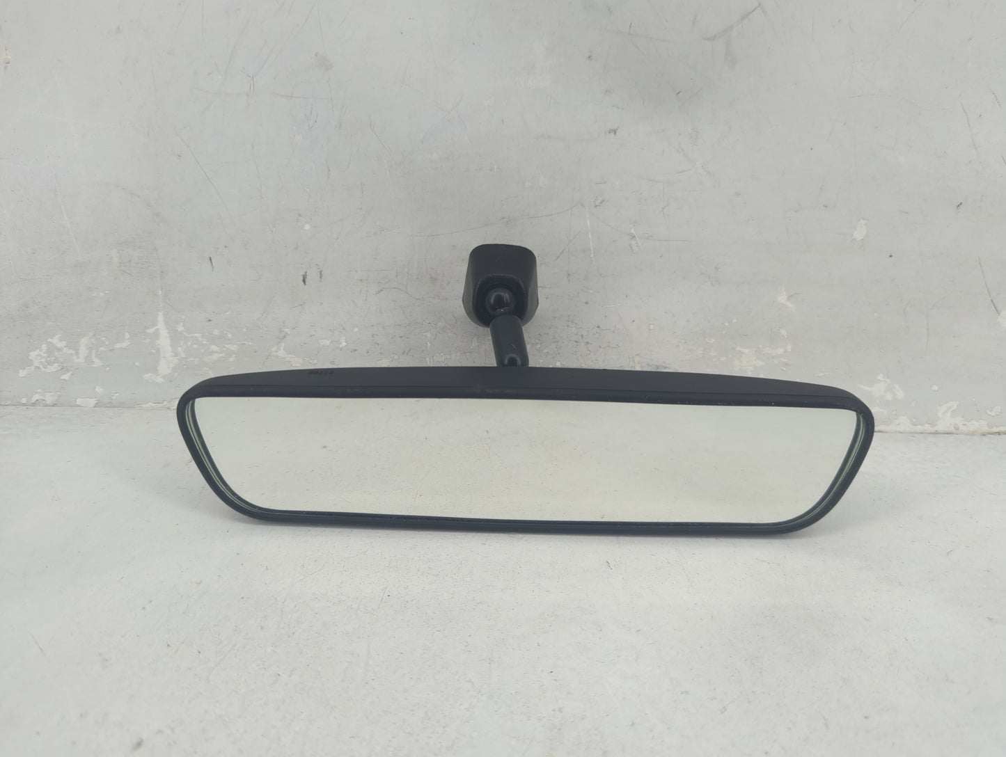 2025 Kia K5 Interior Rear View Mirror Replacement OEM P/N:E13049896 Fits OEM Used Auto Parts - Oemusedautoparts1.com