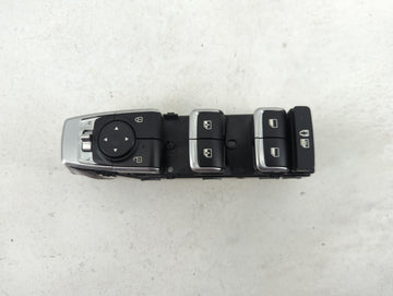 2025 Kia K5 Master Power Window Switch Replacement Driver Side Left P/N:93571L2135 92852XJT00067 Fits OEM Used Auto Parts - 