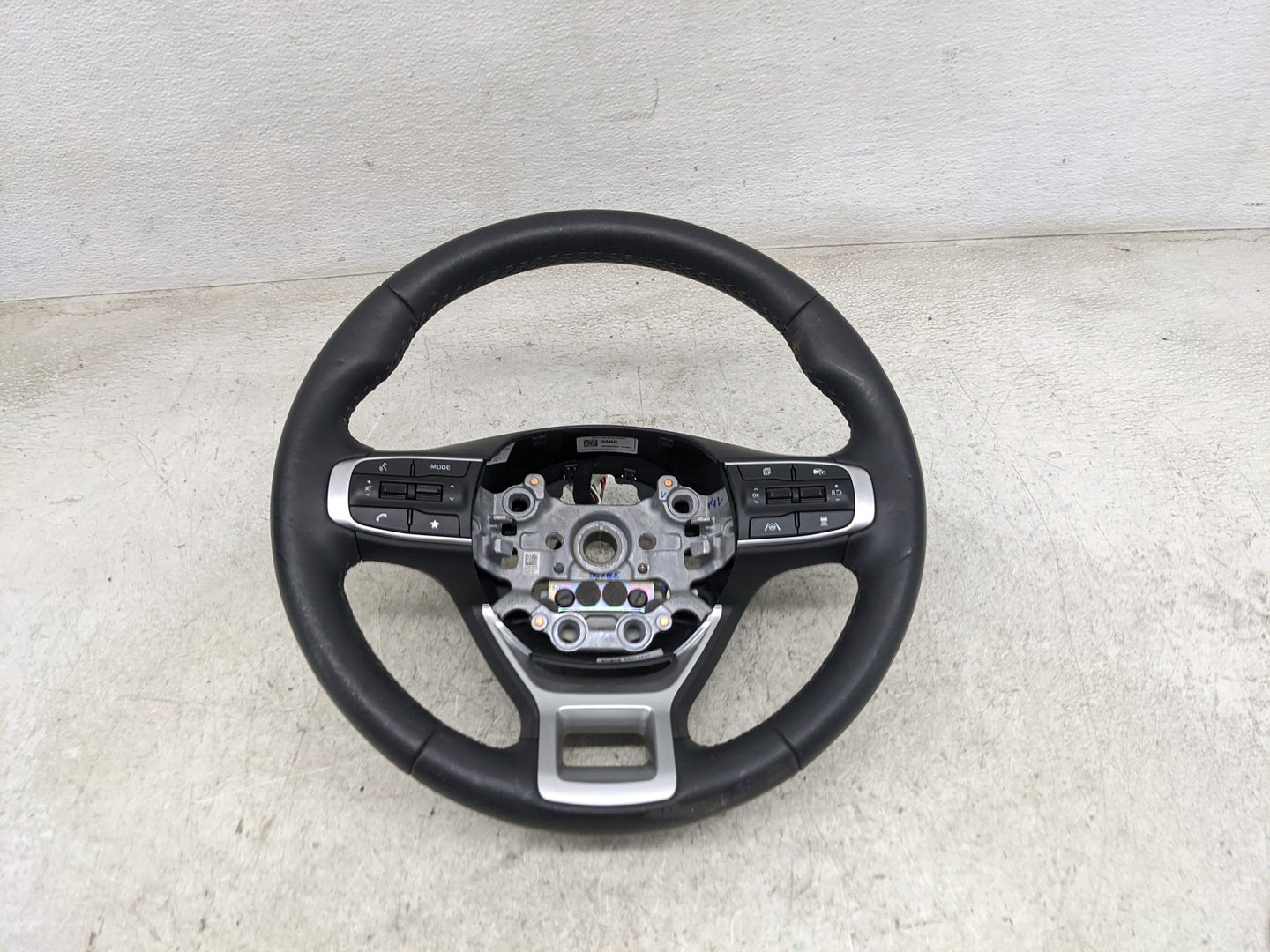 2025 Kia K5 Steering Wheel Oem Black - Oemusedautoparts1.com