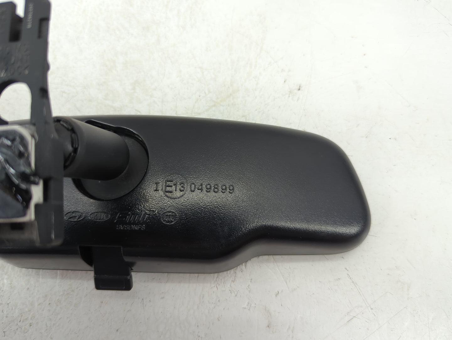 2025 Kia Soul Interior Rear View Mirror Replacement OEM P/N:IE13049899 Fits OEM Used Auto Parts - Oemusedautoparts1.com