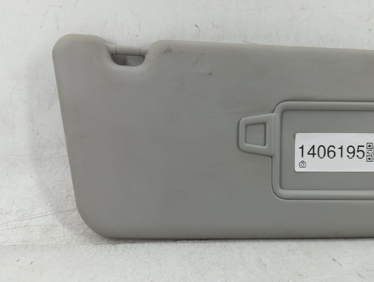 2025 Kia Soul Sun Visor Shade Replacement Passenger Right Mirror Fits OEM Used Auto Parts - Oemusedautoparts1.com