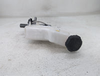 Kia Sportage Brake Master Cylinder 1422978 - Oemusedautoparts1.com