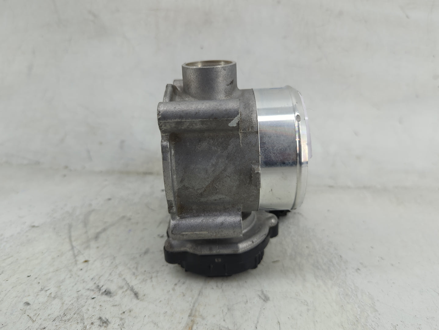 2025 Kia Sportage Throttle Body P/N:35100-2S000 9045040031, 4c46718Z Fits Fits 2020 2021 2022 2023 OEM Used Auto Parts - Oem