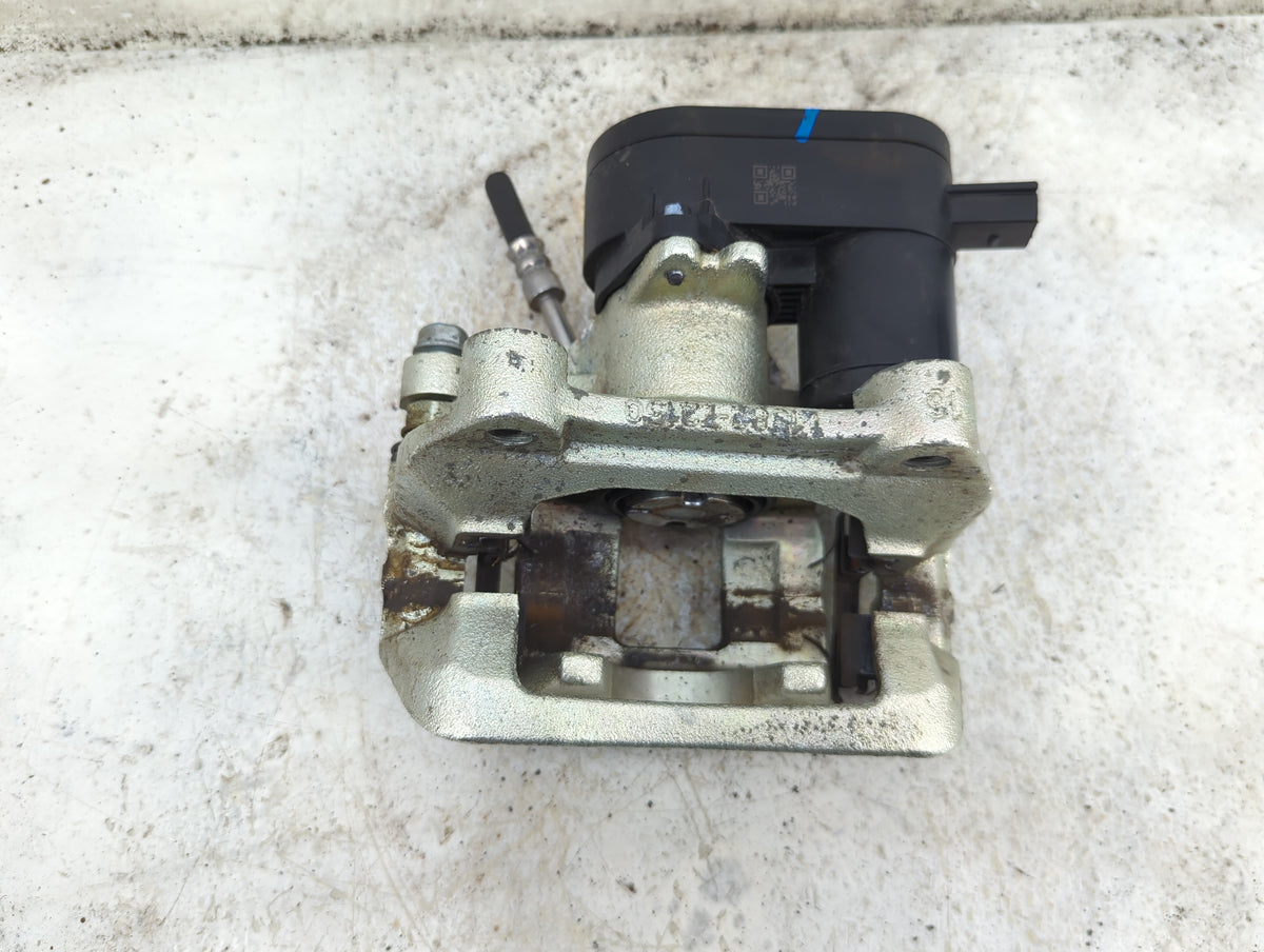 2025 Kia Sportage Rear Driver Left Brake Caliper - Oemusedautoparts1.com