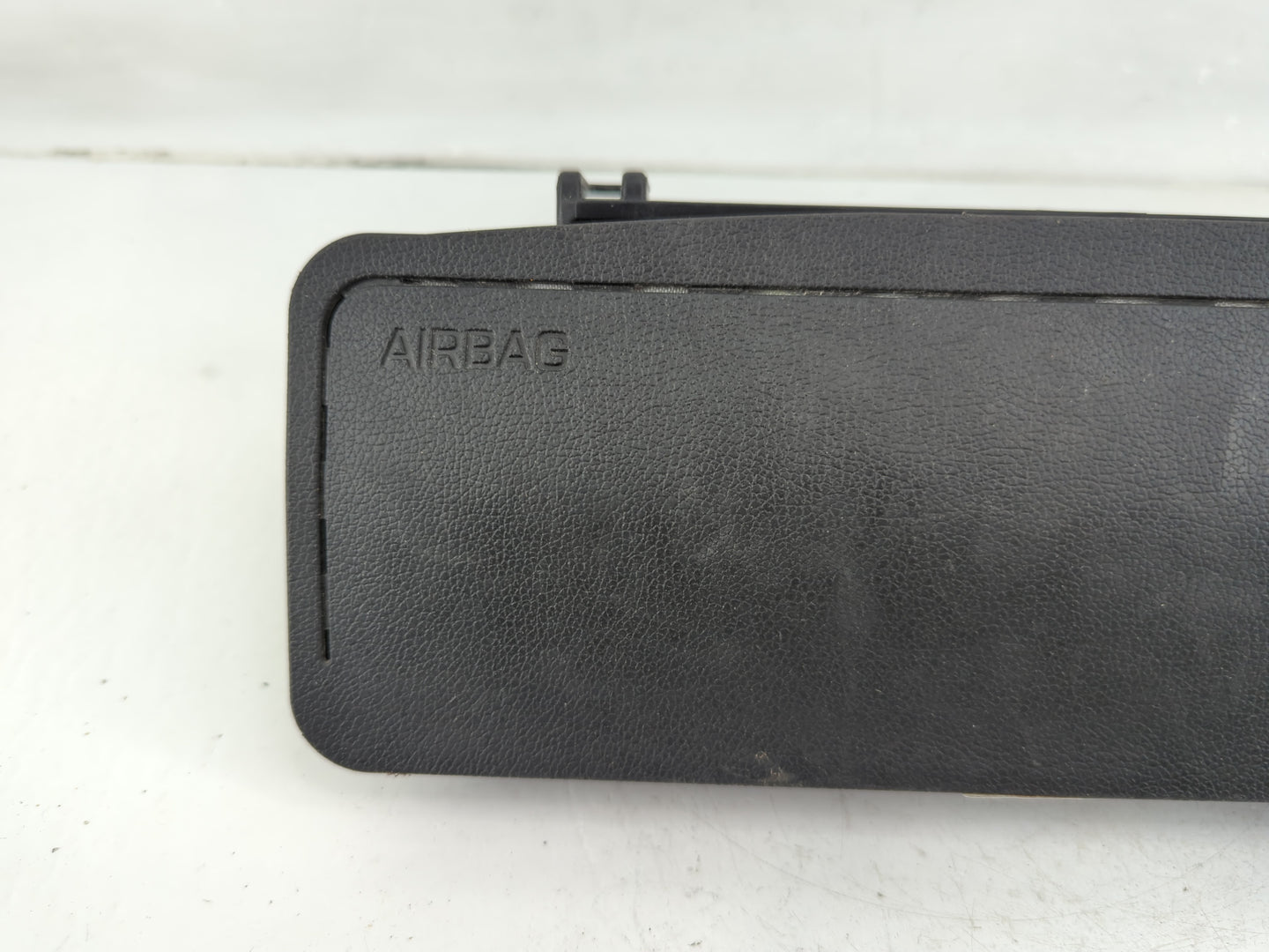 2025 Kia Telluride Air Bag Passenger Right Knee OEM Fits OEM Used Auto Parts - Oemusedautoparts1.com