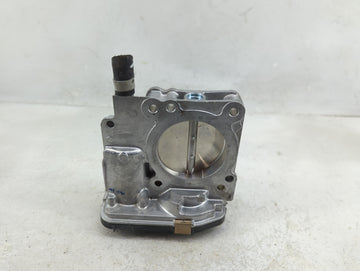 2025 Lexus Es350 Throttle Body Fits OEM Used Auto Parts - Oemusedautoparts1.com