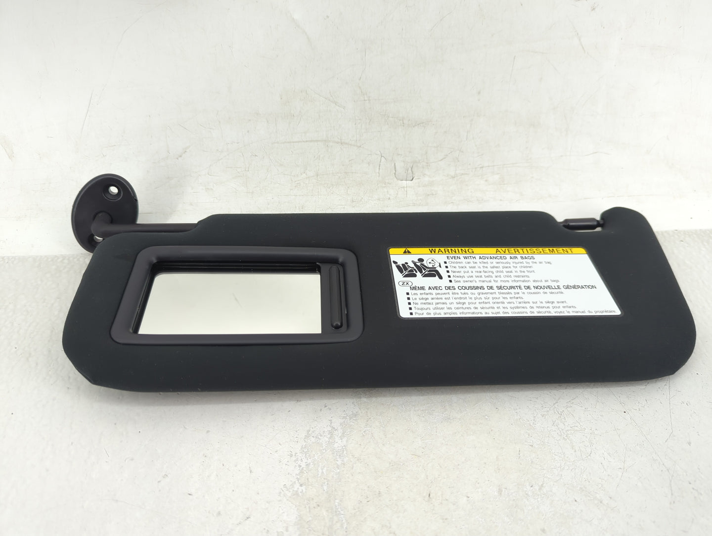 2025 Lexus Rx350 Sun Visor Shade Replacement Passenger Right Mirror Fits OEM Used Auto Parts - Oemusedautoparts1.com