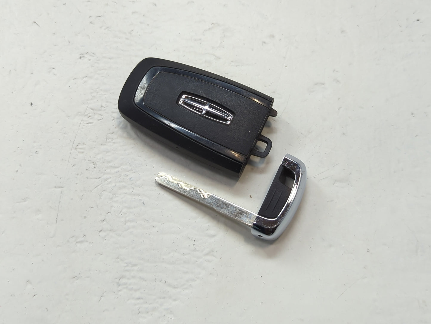 Lincoln Nautilus Keyless Entry Remote Fob M3N-A3C054339 ML7T-15K601-BA 5 buttons - Oemusedautoparts1.com
