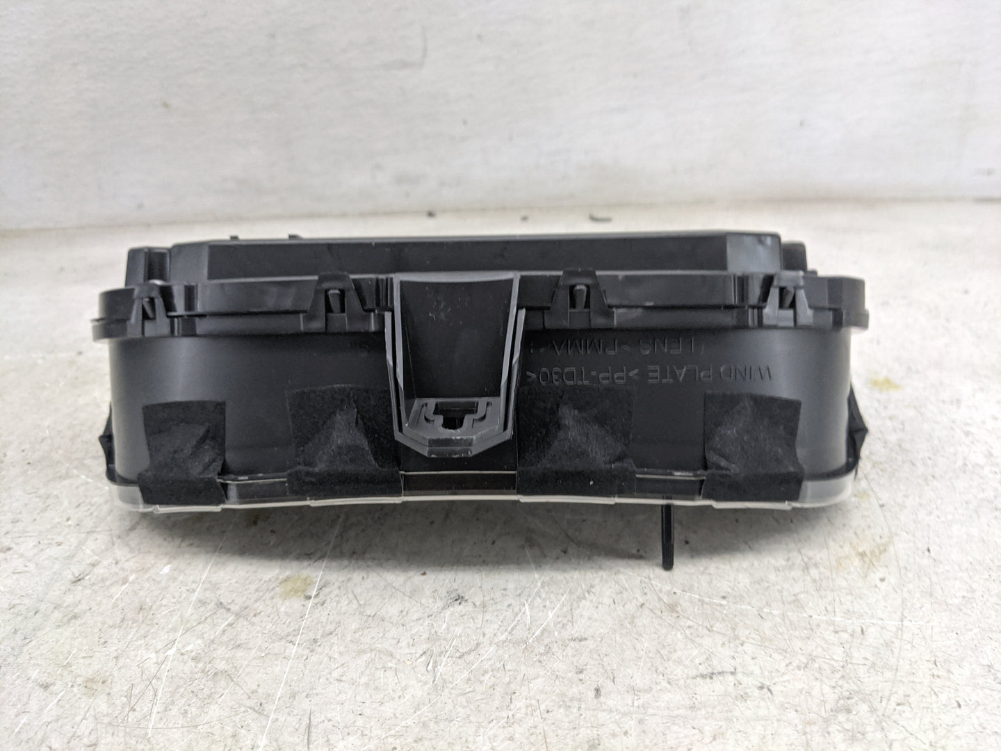 2017-2018 Mazda Cx-5 Instrument Cluster Speedometer Gauges P/N:TK49 55430 L976D-C, KT174, KGKB A, KA162 Miles: Fits Fits 201