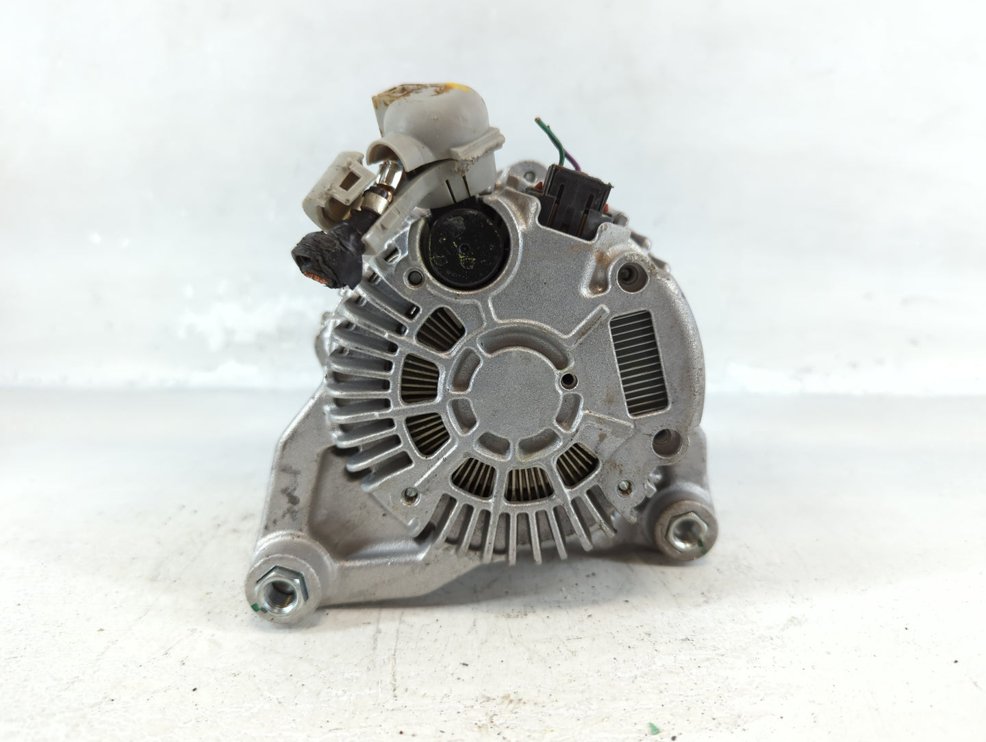 2025 Mazda Cx-5 Alternator Replacement Generator Charging Assembly Engine OEM P/N:A5TJA091 Fits OEM Used Auto Parts - Oemuse